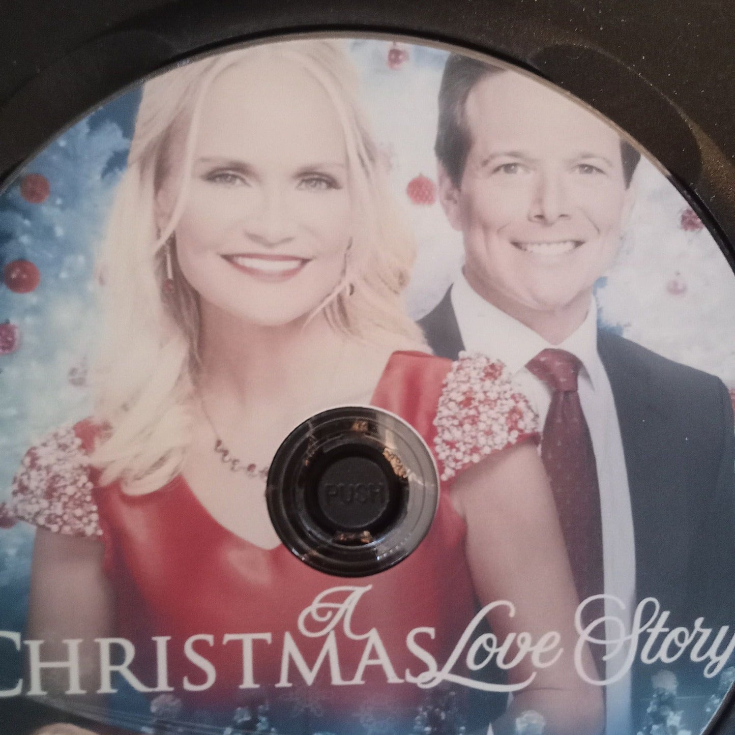 A Christmas Love Story (2019) DVD with Kristin Chenoweth & Scott Wolf