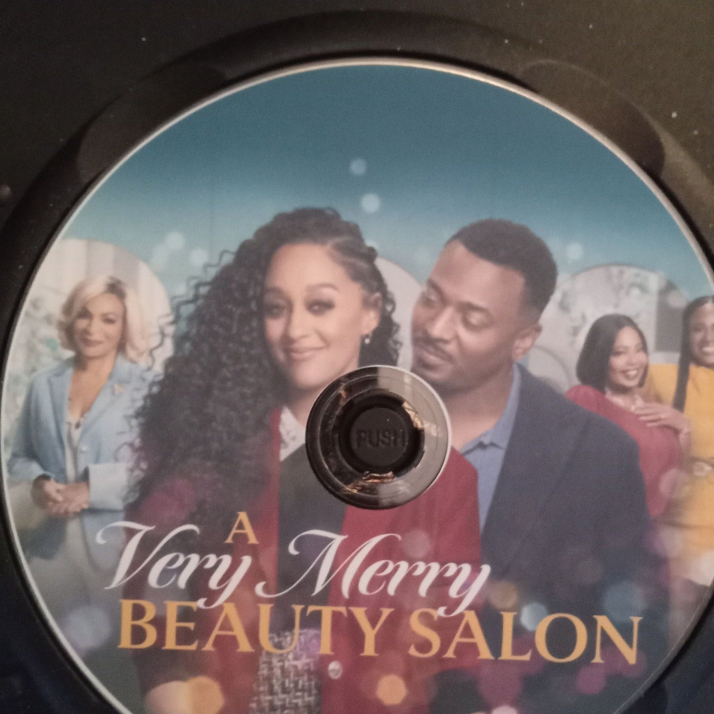 A Very Merry Beauty Salon (2024) DVD with Donna Biscoe