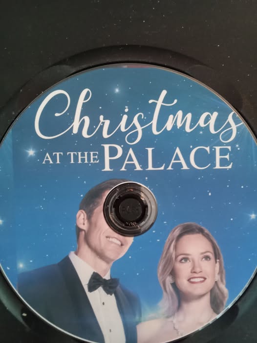 Christmas at the Palace (2018) DVD with Merritt Patterson