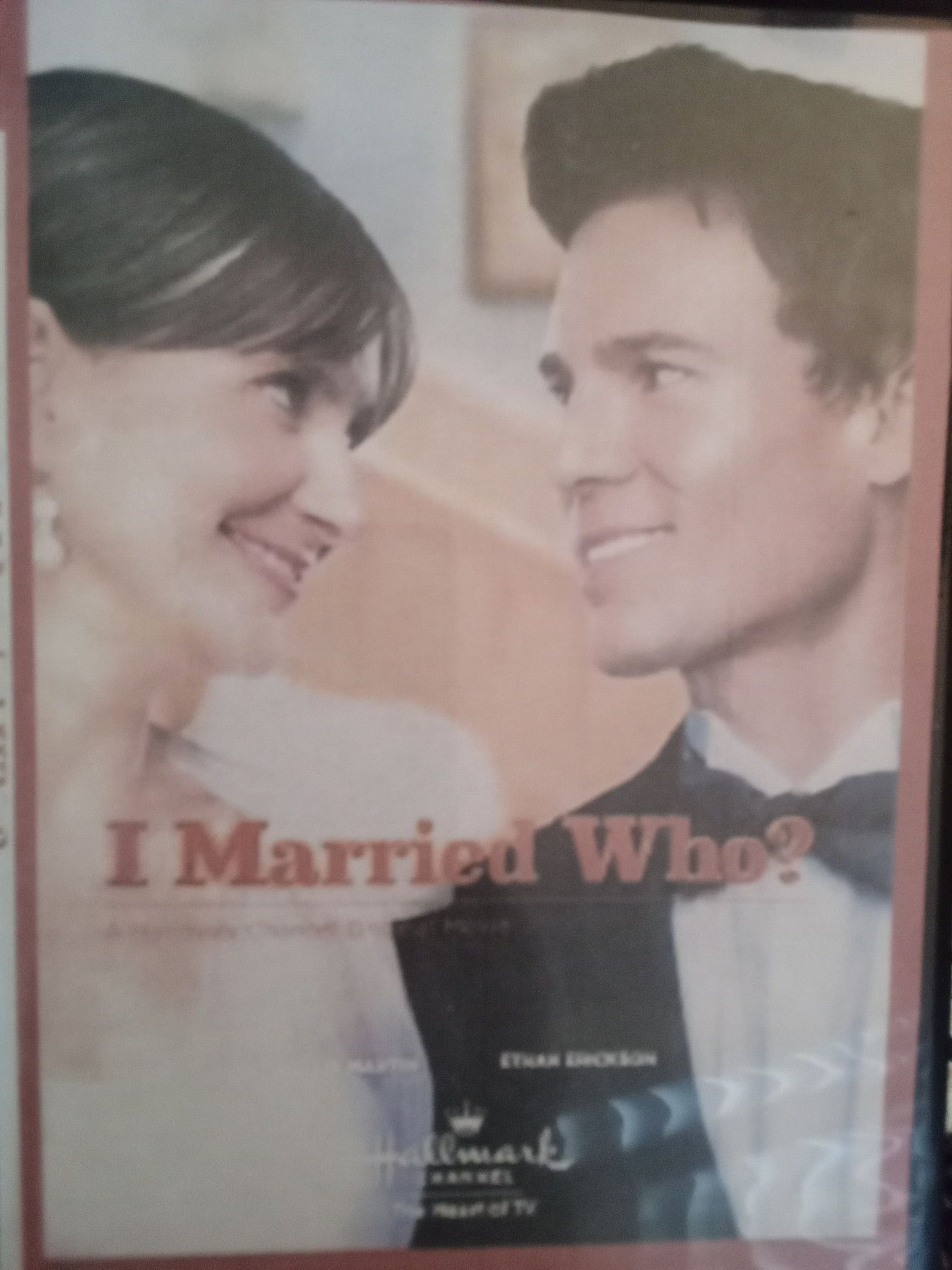 I Married Who? (2012) DVD with Kellie Martin and Ethan Erickson in DVD case with artwork